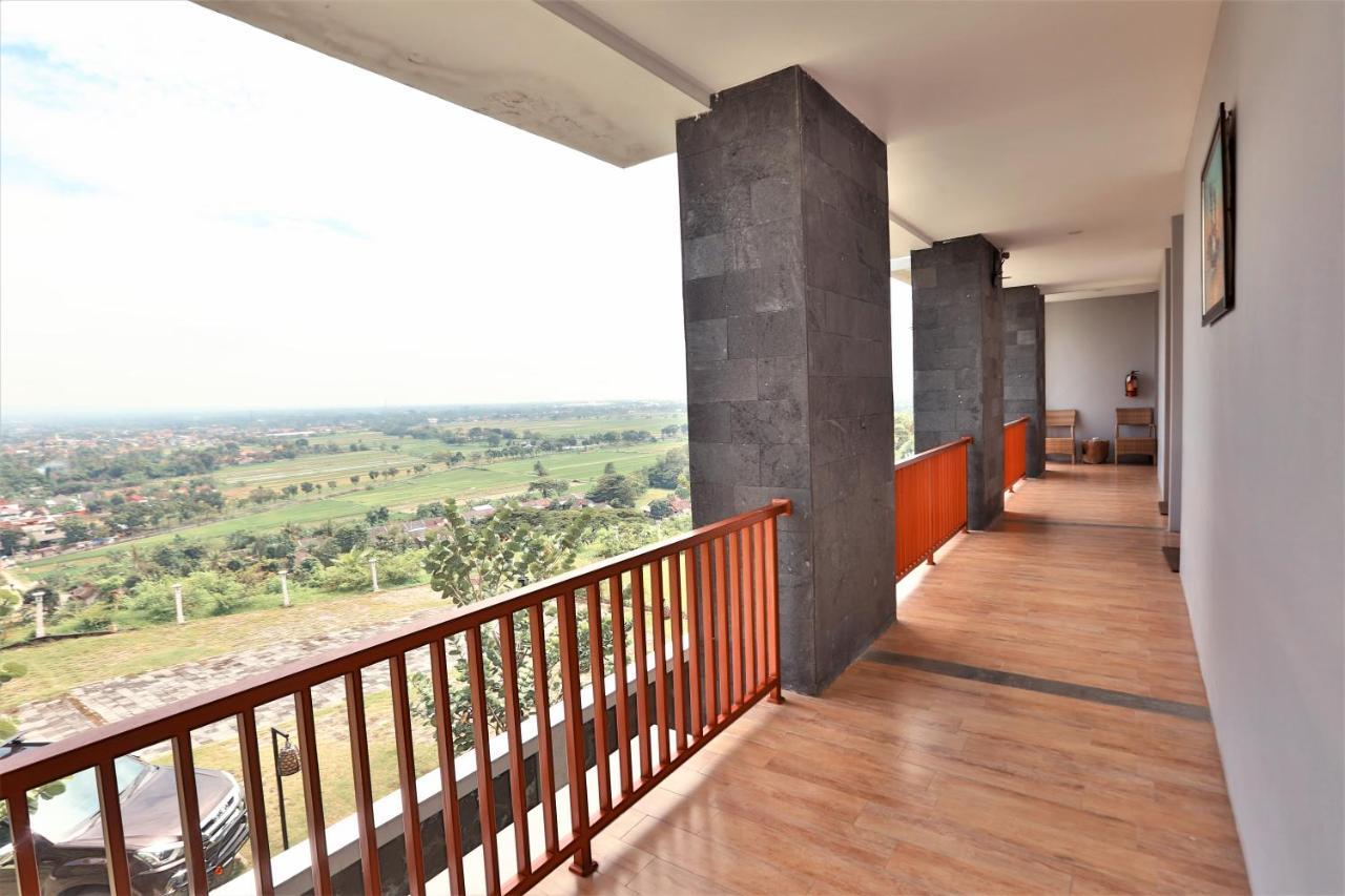 Abhayagiri - Sumberwatu Heritage Resort Randugunting Exterior foto